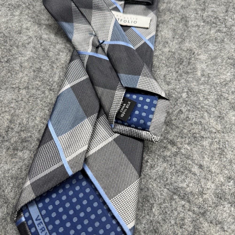 Perry Ellis Silk‎ Tie Men's Gray Blue Plaid 100% Silk Classic Business Necktie - Picture 6 of 7